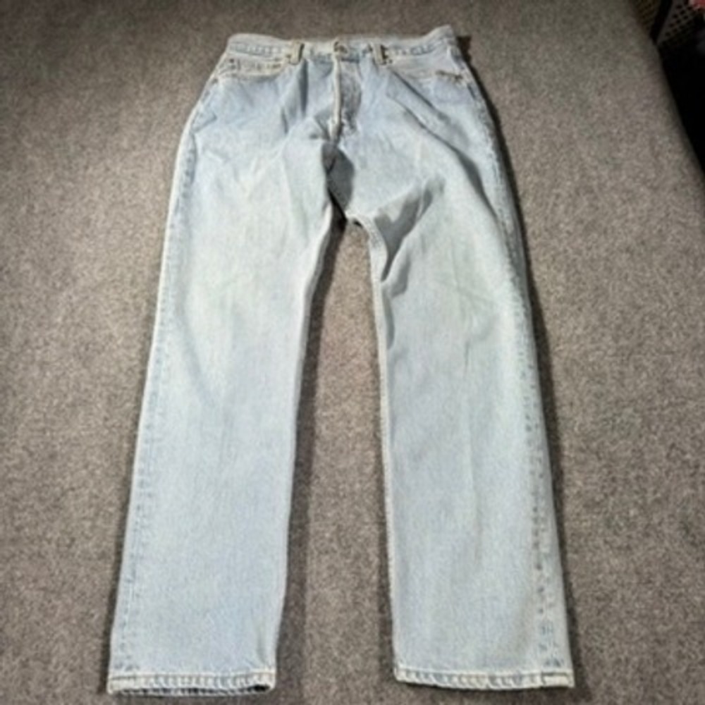 Vintage Levi 501 Jeans Women 34x32 Fit 32x32 Button Fly Light Wash Made in USA